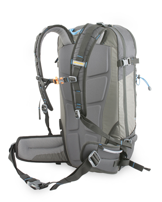 PINGUIN  Ace 27 foto 2